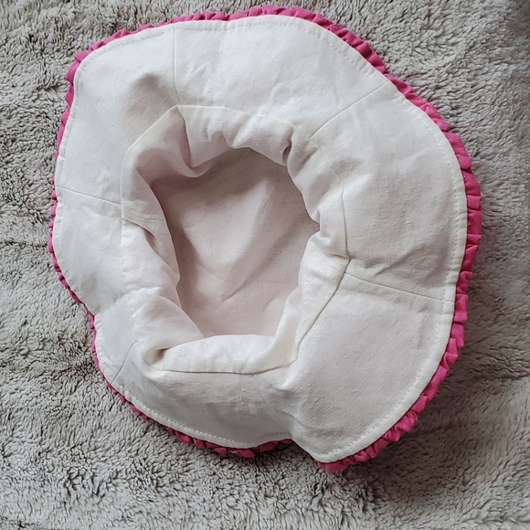 NINE WEST Reversible Hat Pink and White Curled Edge WOMENS One Size NW5100461 - Picture 4 of 4